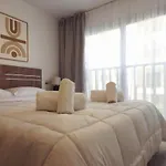 Lejlighed Elia Elegant - Centre, 5min Walk To Beach, Modern & New