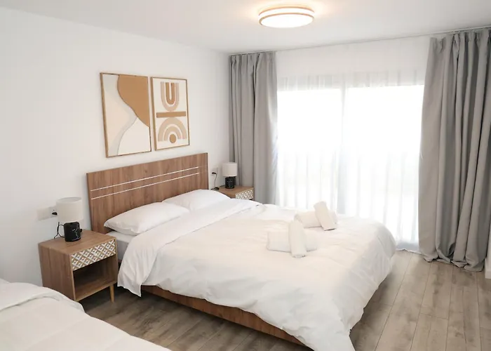 Elia Elegant Apartment *